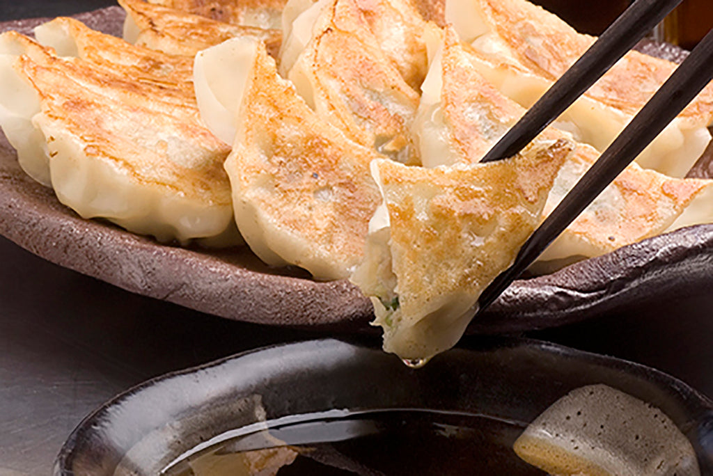 富春館 謹製黒豚餃子【冷凍】 – 富春館公式オンラインストア